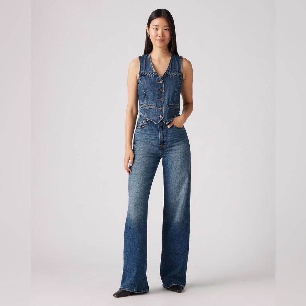 Levi’s Ribcage Wide Leg Women's Jeans 25W x 32L - NEW